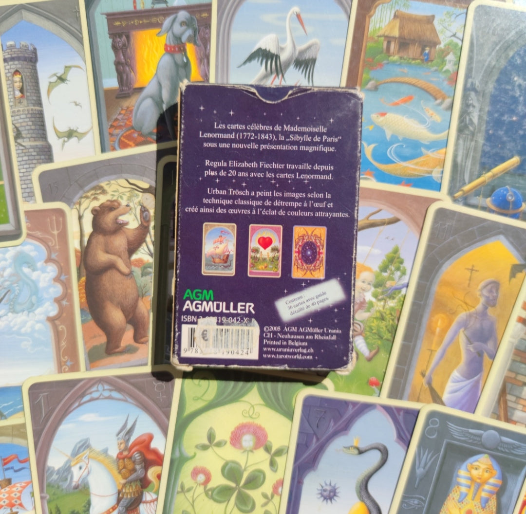 Les cartes mystiques de Mlle Lenormand 2005
