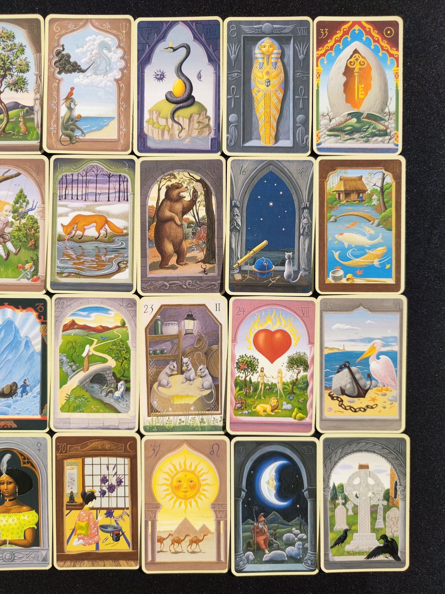 The mystical cards of Mlle Lenormand 2005 -Gift-Divination-Cartomancy -Clairvoyance -Fortune telling -Tarot deck-Esotericism-Prediction