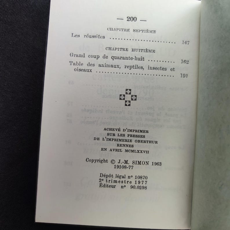 Page intérieure du livret du Grand Jeu de Mademoiselle Le Normand montrant la date de 1977 et la mention Éts J.M. Simon — France-Cartes.