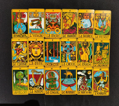 Grand Oracle Celtique Alan Borvo – Édition Rare 1981 – Jeu Divinatoire Celtique Complet avec Livret