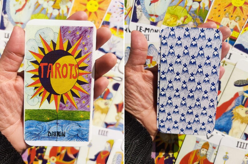Présentation artistique du Tarot Merlin 2016, jeu ésotérique rare aux influences médiévales et celtiques.